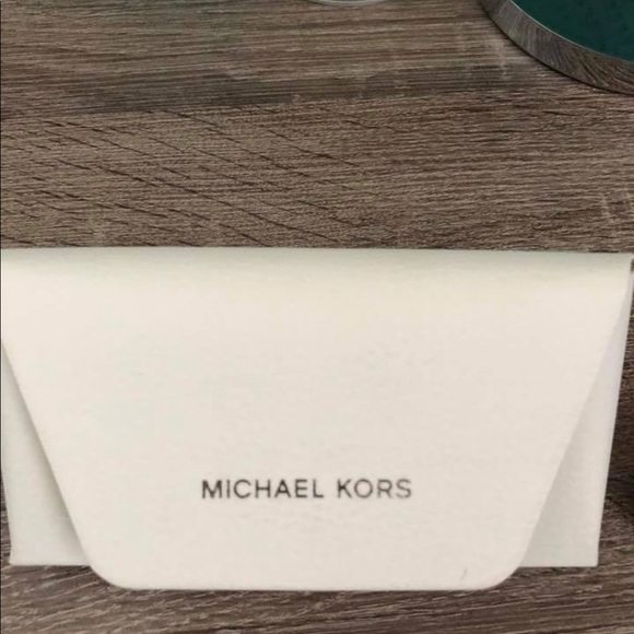 Michael Kors Sunglasses brand new never worn - Picture 3 of 3